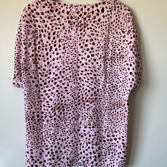 Seaside dolman pink leopard blouse, size extra-small - Picture 7 of 7